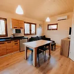 Wypoczywanko 43, 45 Apartment Borsk